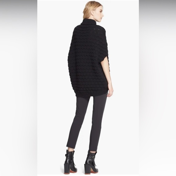 Moncler Virgin Wool Turtleneck Poncho Cape Sweater in Black Size Medium - Picture 4 of 13
